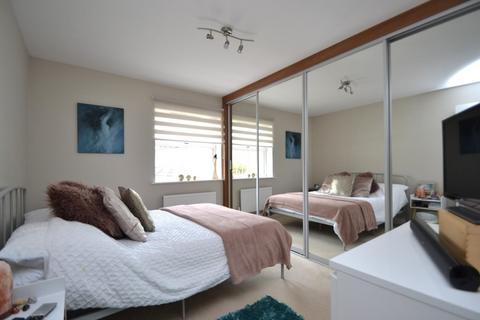 57 Olvega Drive, Buntingford, SG9 9FJ