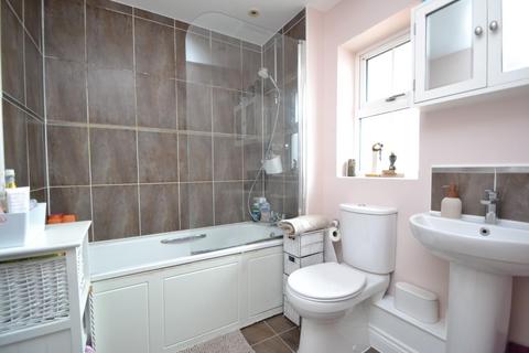 57 Olvega Drive, Buntingford, SG9 9FJ