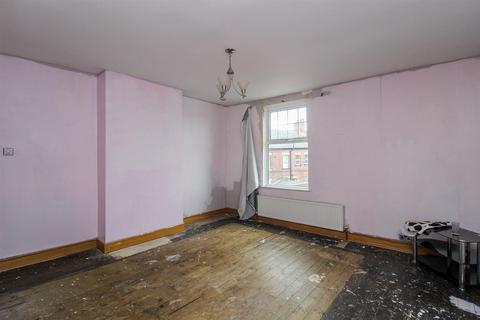 3 Stanhope Grove, Thorpe, Wakefield, WF3 3DW
