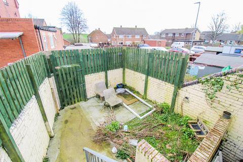 3 Stanhope Grove, Thorpe, Wakefield, WF3 3DW