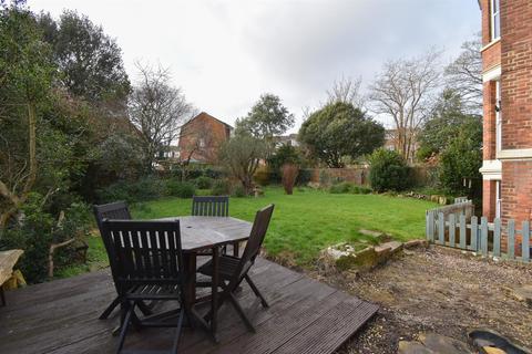 12a Dane Road, St Leonards-on-sea, TN38 0QN