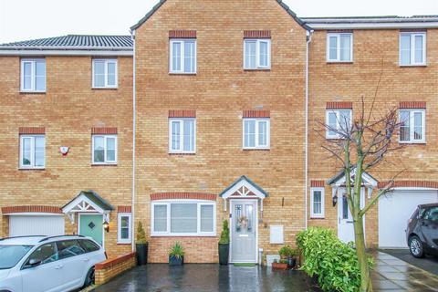 7 Springfield Close, Lofthouse, Wakefield, WF3 3GA