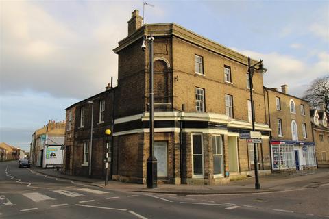 3 bedroom apartment to rent - Market Square, Whittlesey, Peterborough