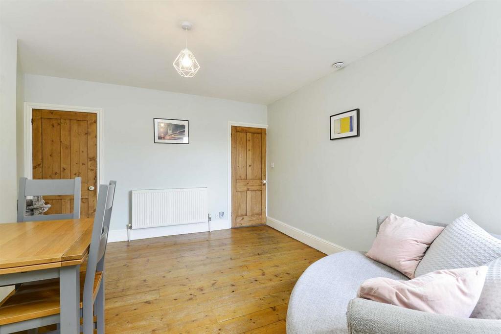 45 Springfield Road (3)-1920.jpg