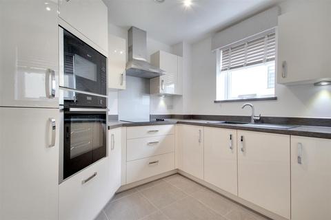 1 bedroom flat for sale, Heene Road, Worthing