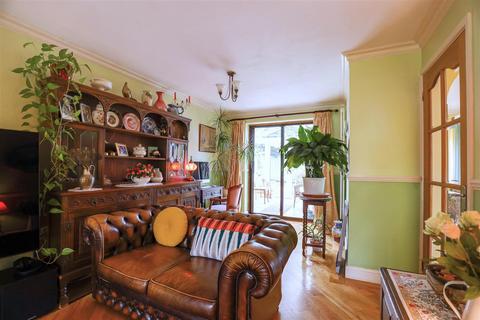 26 Coed Arian, Cardiff, CF14 2ND