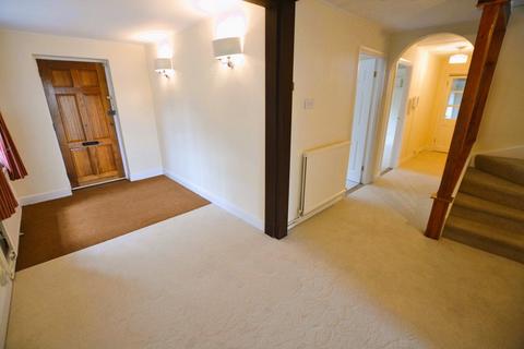 5 bedroom detached house to rent, Lilley, Nr Hitchin, Hertfordshire