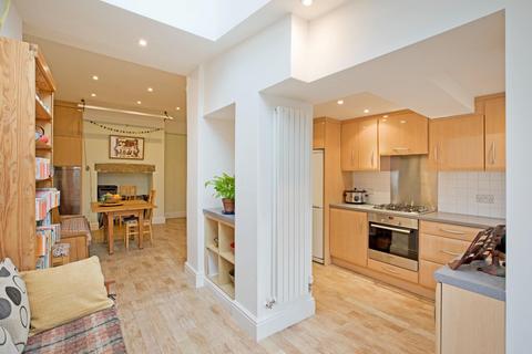 4 bedroom terraced house for sale, Leicester Crescent, Ilkley LS29