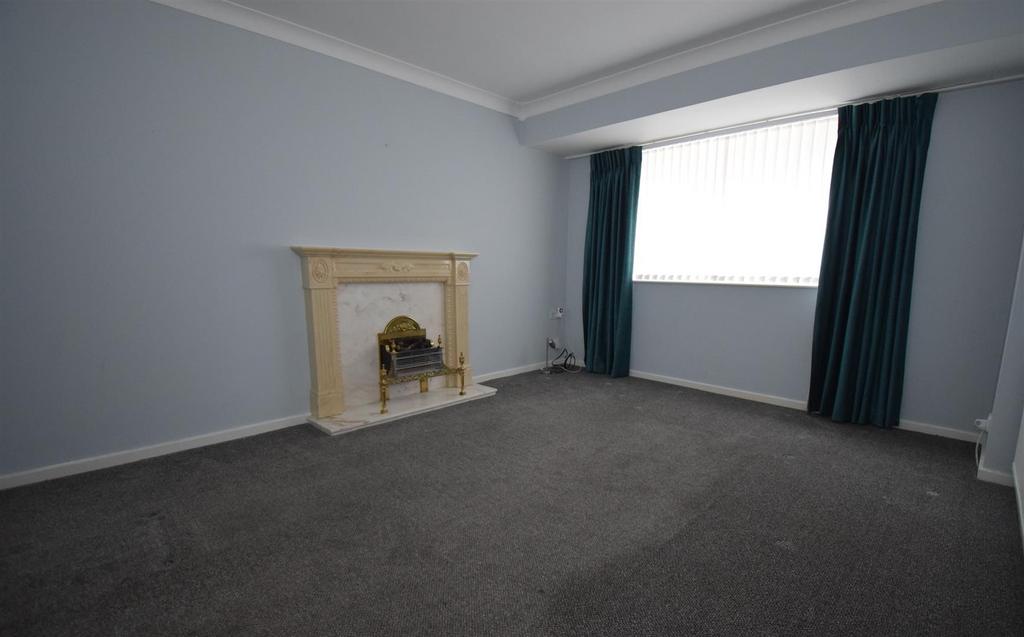 King Road, South Shields 3 bed semidetached house for sale £