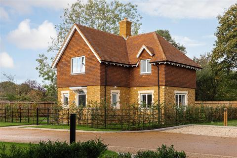 4 bedroom detached house for sale - Oakley Gardens, Merstham