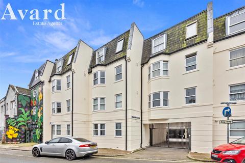 1 bedroom flat for sale, Park Crescent Place, Brighton BN2