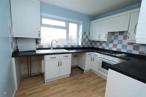 19 Cedar Close, Hutton, Brentwood, CM13 1NE