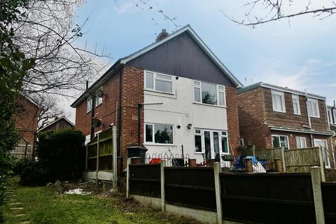 19 Cedar Close, Hutton, Brentwood, CM13 1NE