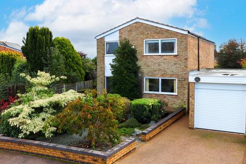 4 bedroom detached house for sale, Sandown Road, Stevenage SG1