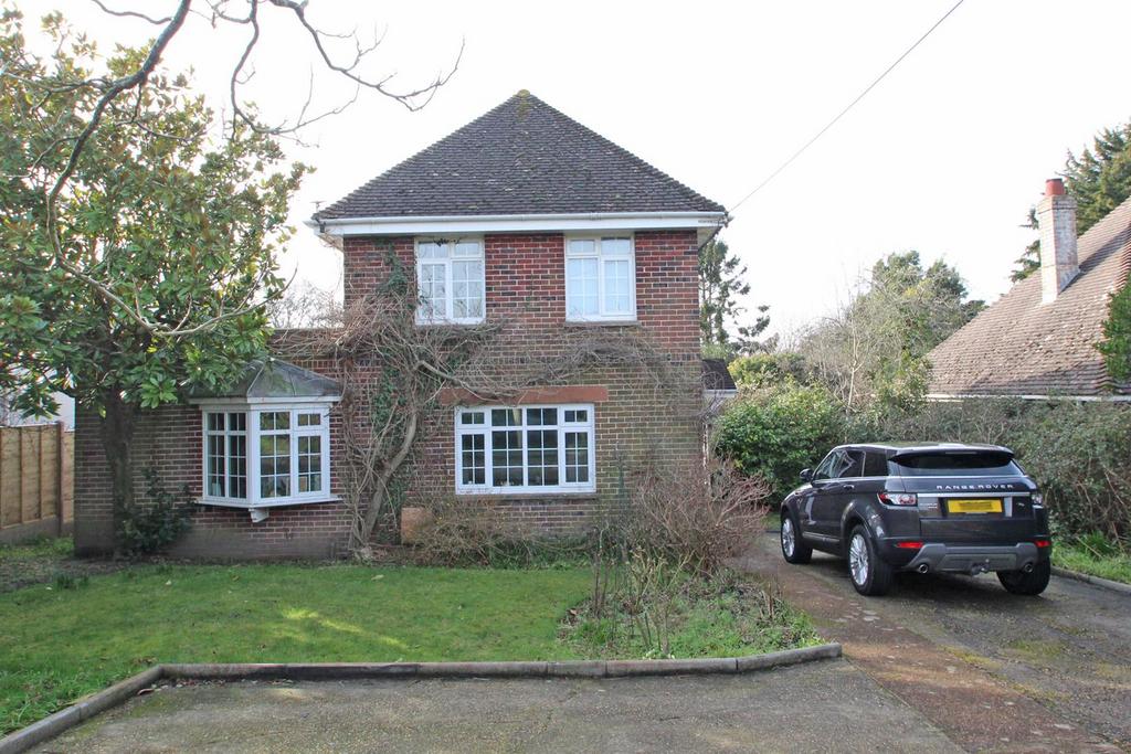 Fishbourne Lane, Ryde 3 bed detached house for sale £525,000