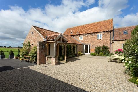 4 bedroom house for sale, Hay Barn, Whenby, York