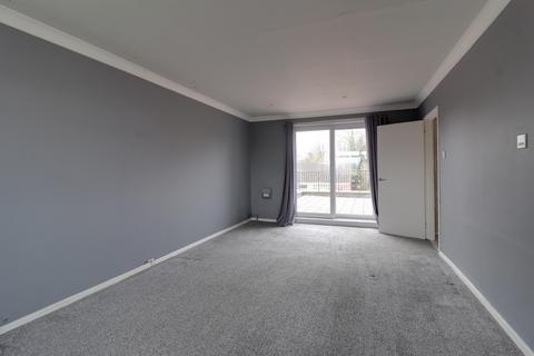 3 bedroom apartment for sale - Pondcroft Road, Knebworth SG3