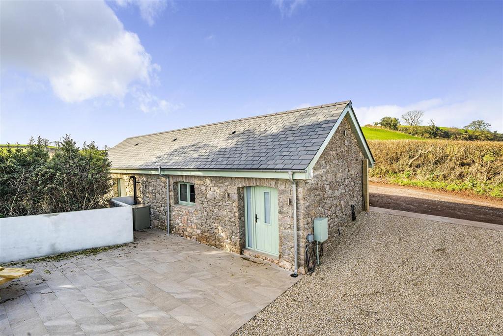Compton, Marldon, Paignton 2 bed detached house for sale £625,000