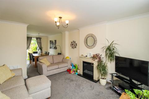 3 bedroom detached house for sale, Bransdale Avenue, Altofts WF6