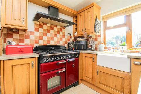 78 Lea Lane, Featherstone, Pontefract, WF7 5ED