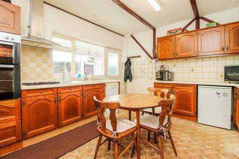 Mallaig Common Road, Brierley, Barnsley, S72 9ER