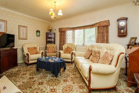 Mallaig Common Road, Brierley, Barnsley, S72 9ER