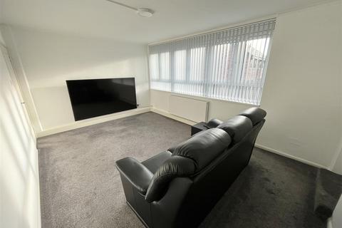 2 bedroom property for sale, Delamere Road, Handforth, Wilmslow