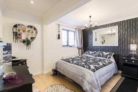 4 bedroom detached house for sale - Holmewood Drive, Giltbrook, Nottingham, NG16