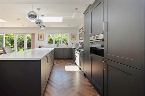 30 Longtye Drive, Chestfield, Whitstable, CT5 3NF