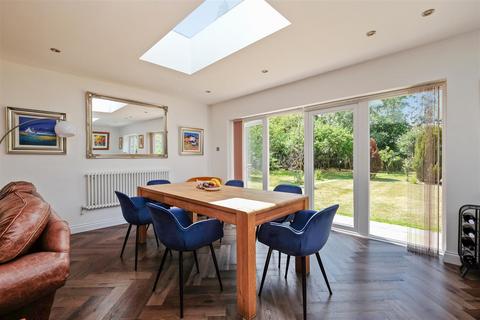 30 Longtye Drive, Chestfield, Whitstable, CT5 3NF