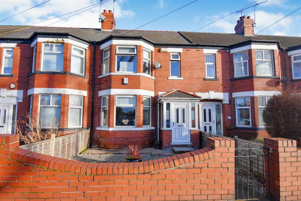 Kingston Road, Willerby, Hull 3 bed terraced house for sale £215,000