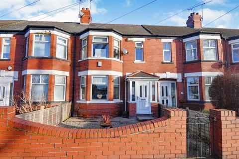 3 bedroom terraced house for sale, Kingston Road, Willerby, Hull