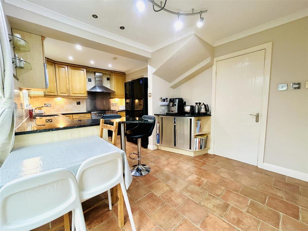 Breakfast Kitchen