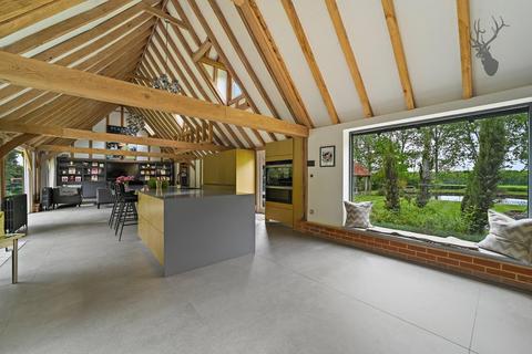 5 bedroom barn conversion for sale, Mount Road, Theydon Garnon, Epping