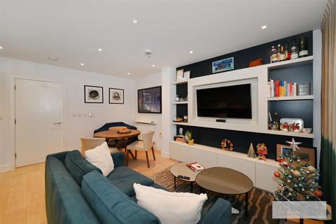 2 bedroom flat for sale, Globe View House, Pocock Street, London, SE1