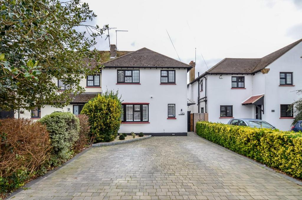 Shoebury Road, SouthendOnSea SS1 3 bed semidetached house £600,000
