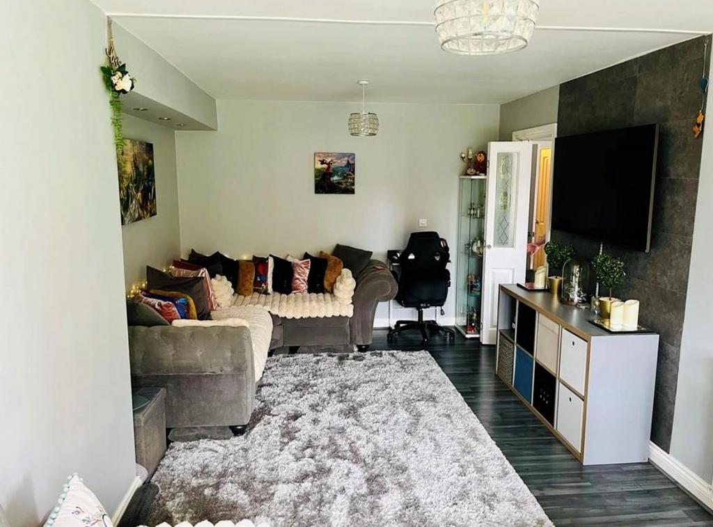 Blackhaugh Drive, Seaton Delaval, Whitley Bay 4 bed terraced house for