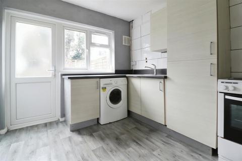 96 Halling Hill, Harlow, CM20 3JN