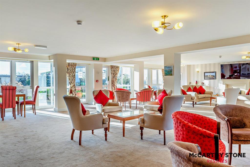 Homeowners Lounge