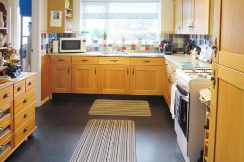 9 Adeane Meadow, Mundford, Thetford, IP26 5DU