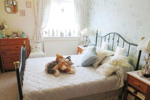 9 Adeane Meadow, Mundford, Thetford, IP26 5DU