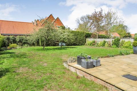4 bedroom detached house for sale, Crown Road, Thetford IP26
