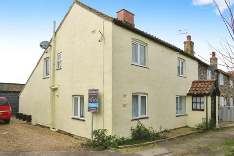 3 bedroom end of terrace house for sale, Thetford Road, Brandon IP27