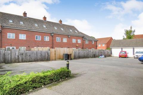 12 Beech Drive, Red Lodge, Bury St Edmunds, IP28 8GZ