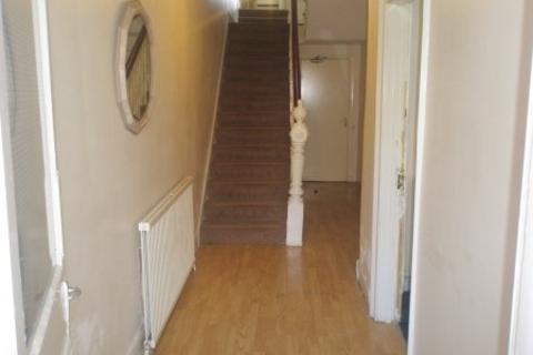 8 bedroom terraced house to rent, Manor House Road, Newcastle upon Tyne, NE2 2NA