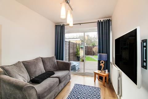 3 bedroom end of terrace house for sale, Pinewood Park,  Farnborough , GU14