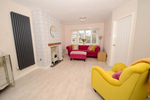 3 bedroom bungalow for sale, Redwell Court, South Shields