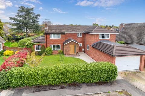 5 bedroom detached house for sale, Knottocks End, Beaconsfield, Buckinghamshire, HP9