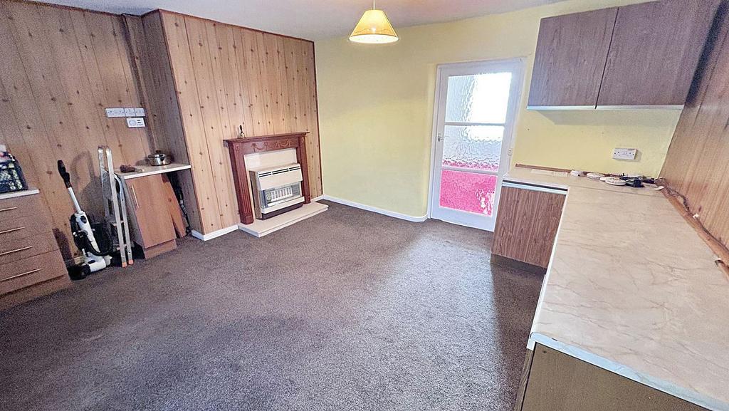 Ninth Row, Ashington, Northumberland... 3 bed terraced house £85,000