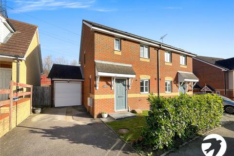 3 bedroom semi-detached house to rent, Recreation Way, Sittingbourne, Kent, ME10